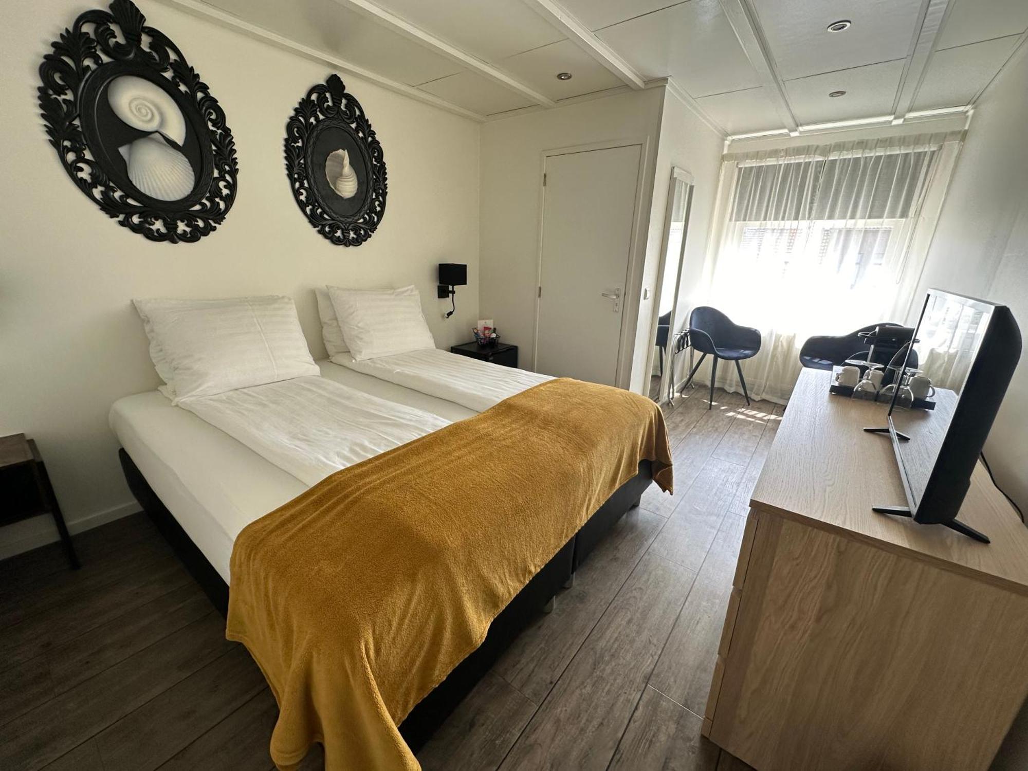 Hotel Buren ウェスト・テルスヘリング エクステリア 写真